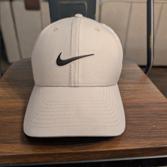 Nike Legacy 91 Dri Fit Hat - Picture 1 of 6